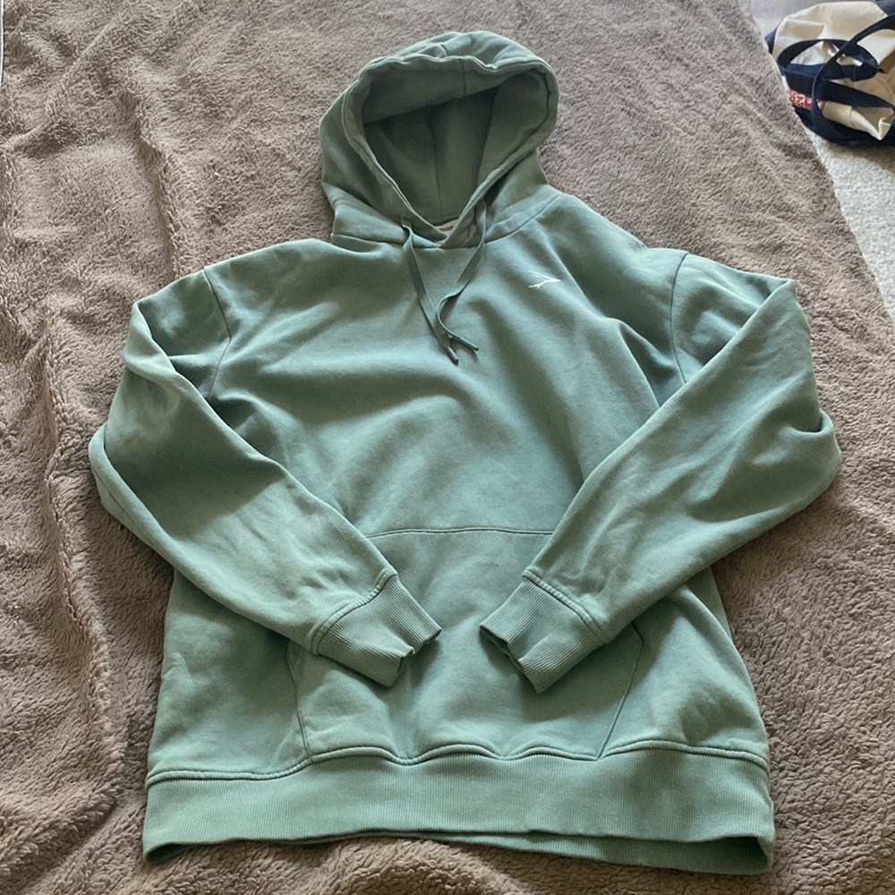Teel Gym Shark Sweater size Small